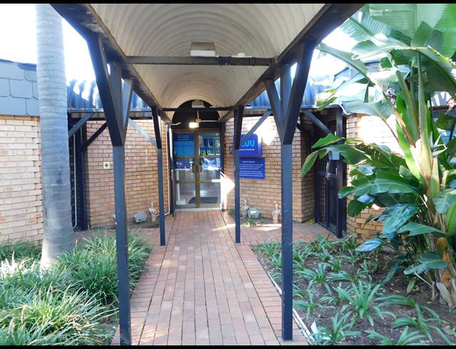 107M² OFFICE TO LET IN FERNDALE